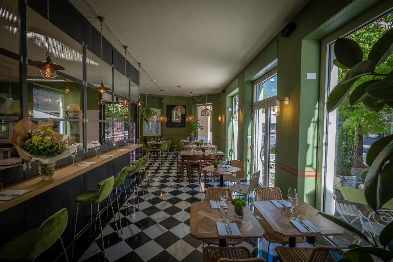 Eco Rooms&Breakfast Tirano Bed & Breakfast